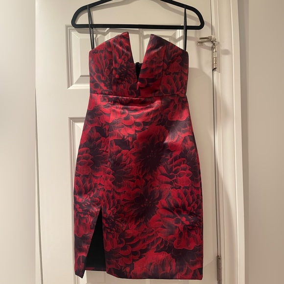 Revolve NBD Cocktail Dress Size Small Black Red Floral Strapless Mini Dress chic - Picture 6 of 12